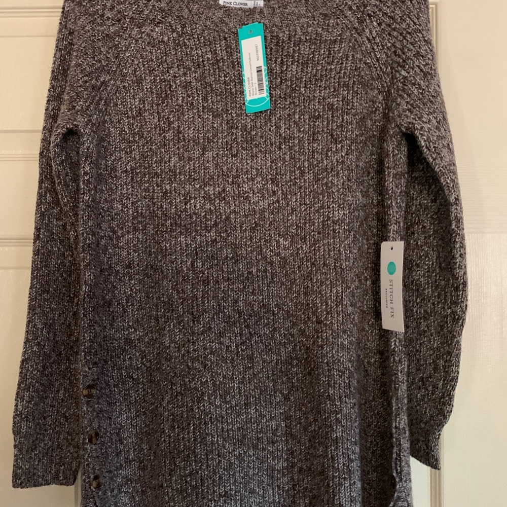 Brynn Pullover Sweater